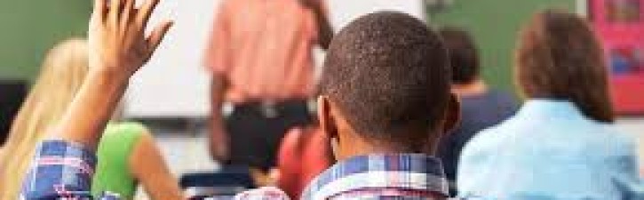 OS DESAFIOS DOS PROFESSORES NEGROS NA EDUCAÇÃO BRASILEIRA